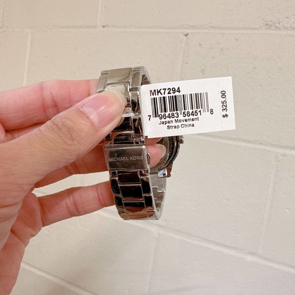 Michael Kors MK7294 Oversized Tibby Pavé Silver-Tone Watch - Picture 5 of 5